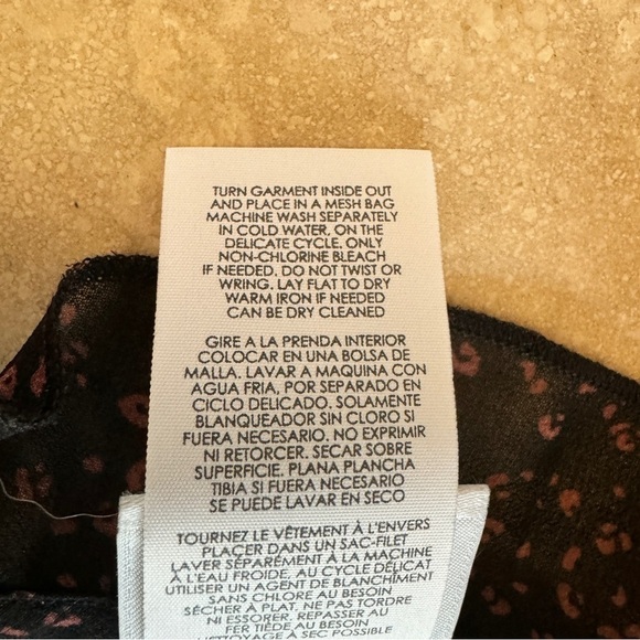 CAbi Prowl Dress 2 Piece Animal Leopard Print Belted Womens Size S Knee Length - Picture 16 of 16